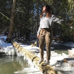 Meet your Posher, Alia